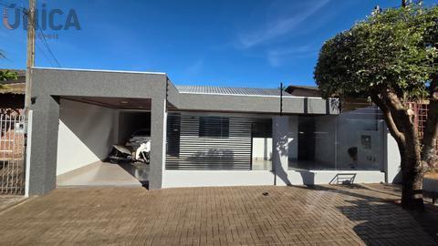 Casa à venda em Paranavaí, Jardim Satélite, com 3 quartos, com 123 m²