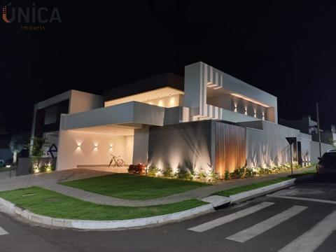 Casa à venda em Paranavaí, Jardim Iguaçu, com 3 suítes, com 231 m², Condomínio San Lorenzo