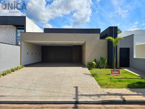 Casa à venda em Paranavaí, Jardim Monte Cristo, com 3 suítes, com 208 m², Condomínio San Lorenzo